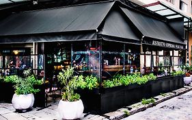 Plaza Hotel, Philian Hotels And Resorts